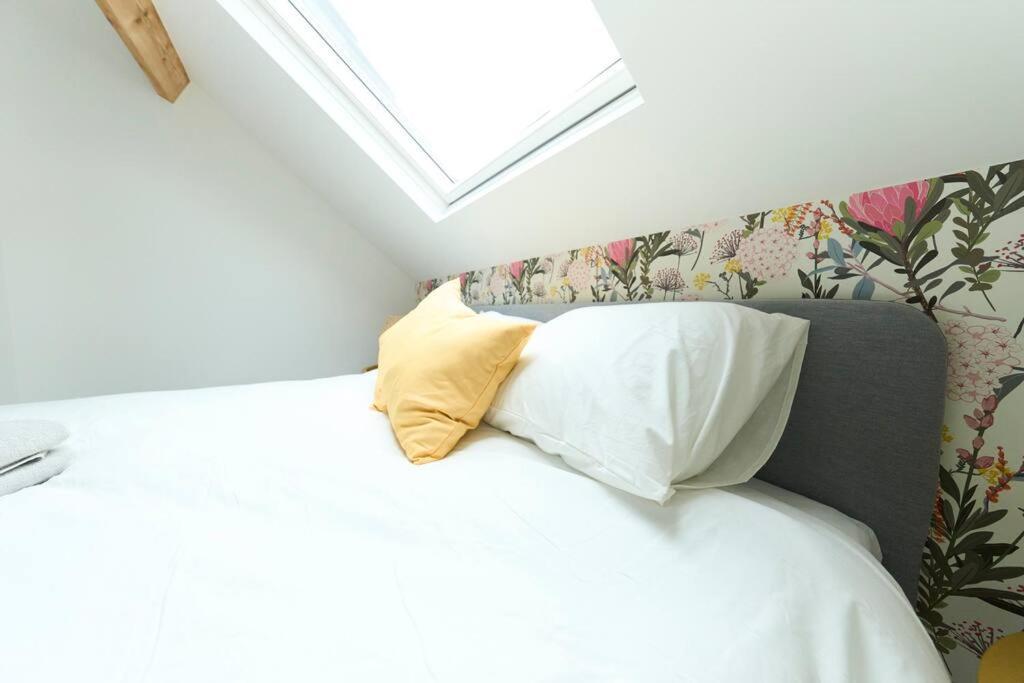 Hippie Chic ! Apartment Mons Bagian luar foto