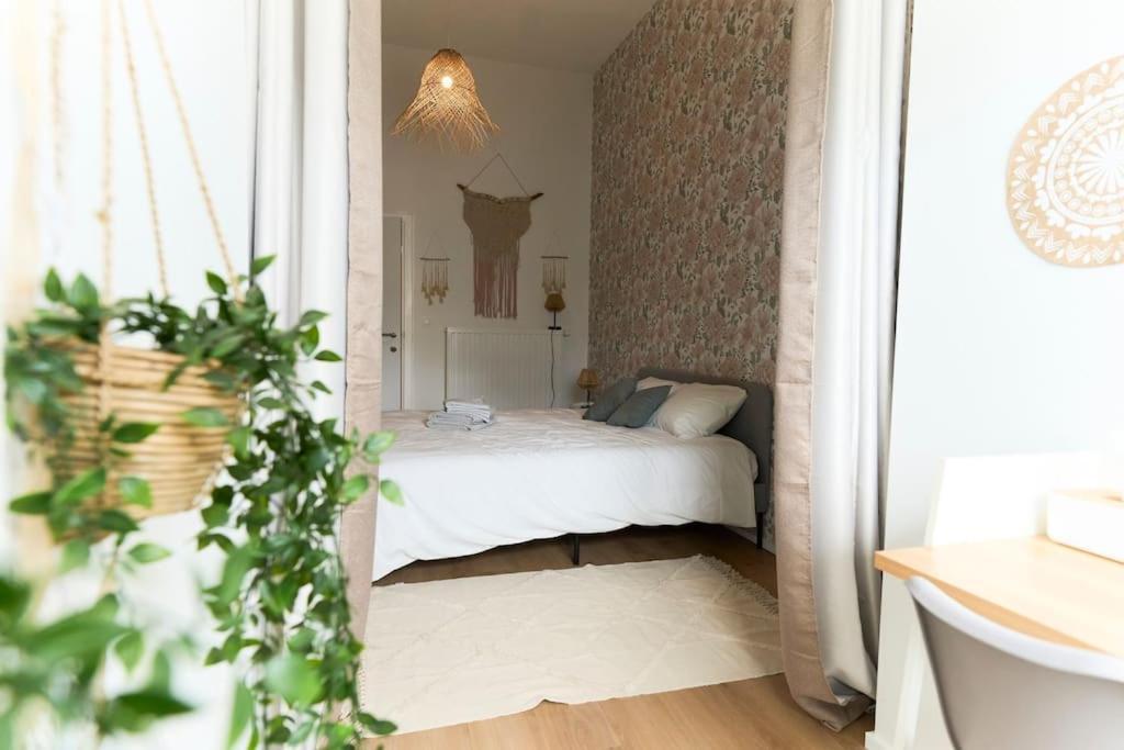Hippie Chic ! Apartment Mons Bagian luar foto