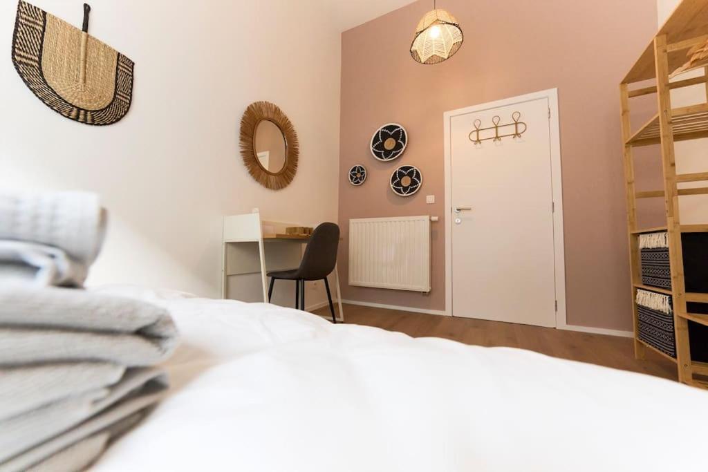 Hippie Chic ! Apartment Mons Bagian luar foto
